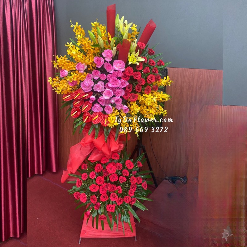 KCM0823881 KỆ HOA CHÚC MỪNG