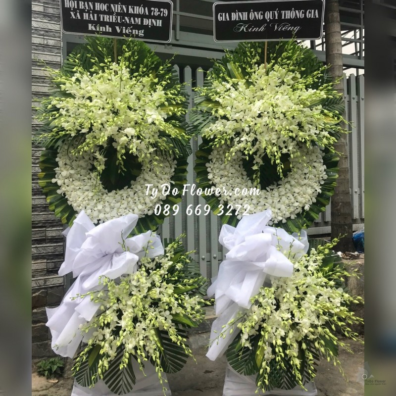 KCB09231026 KỆ HOA TANG LỄ VÒNG HOA CHIA BUỒN Hoa Kính Viếng