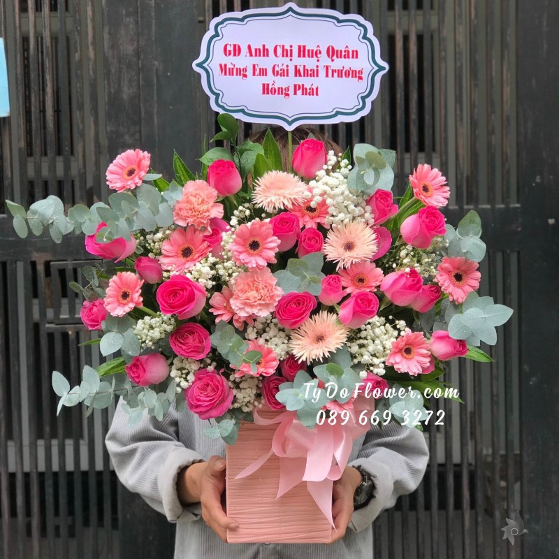 G10231053 GIỎ HOA CHÚC MỪNG KHAI TRƯƠNG thiết kế Hoa Hồng Sen, Cẩm Chướng, Đồng Tiền Tua mix Baby Trắng, Lá Bạc