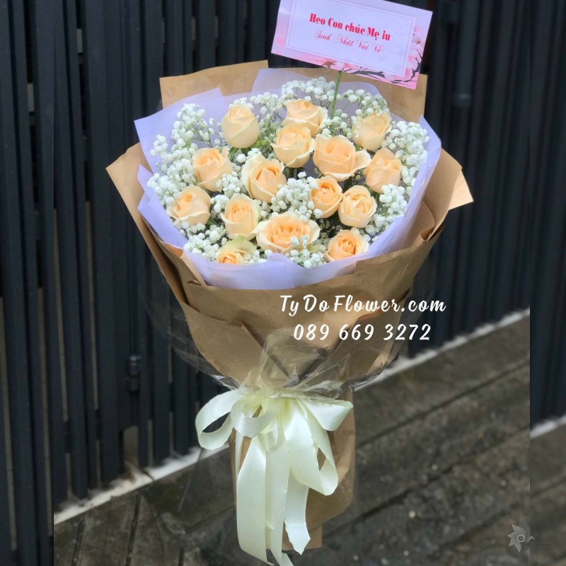 B10231086 BÓ HOA CHÚC MỪNG SINH NHẬT MẸ thiết kế chủ đạo hoa hồng cam