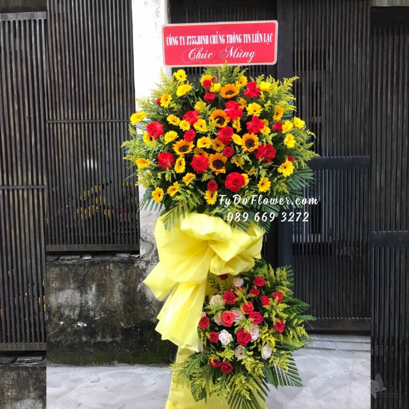 KCM11231140 KỆ HOA CHÚC MỪNG thiết kế tone màu đỏ vàng