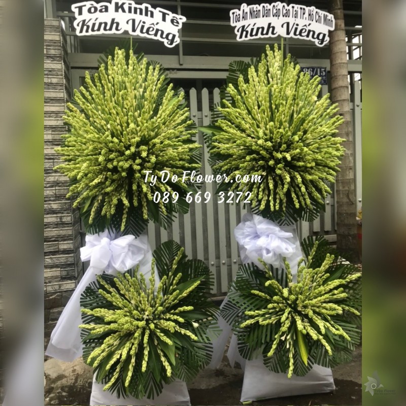 KCB12231213 KỆ HOA TANG LỄ VÒNG HOA CHIA BUỒN Hoa Kính Viếng thiết kế Hoa Huệ Trắng