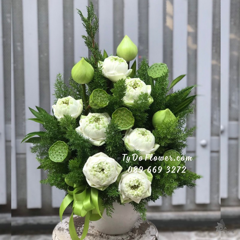 BI03241393 BÌNH HOA SEN TRẮNG