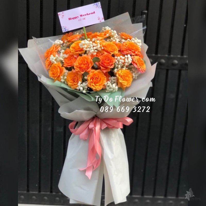 B06241652 BÓ HOA CHÚC MỪNG thiết kế hoa hồng cam Spirit Roses