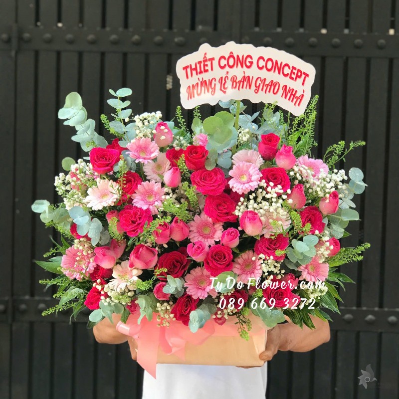 G12242188 GIỎ HOA CHÚC MỪNG LỄ BÀN GIAO NHÀ Thiết kế Hoa Hồng Sen Phật, Pink Ployd, Đồng Tiền Mini