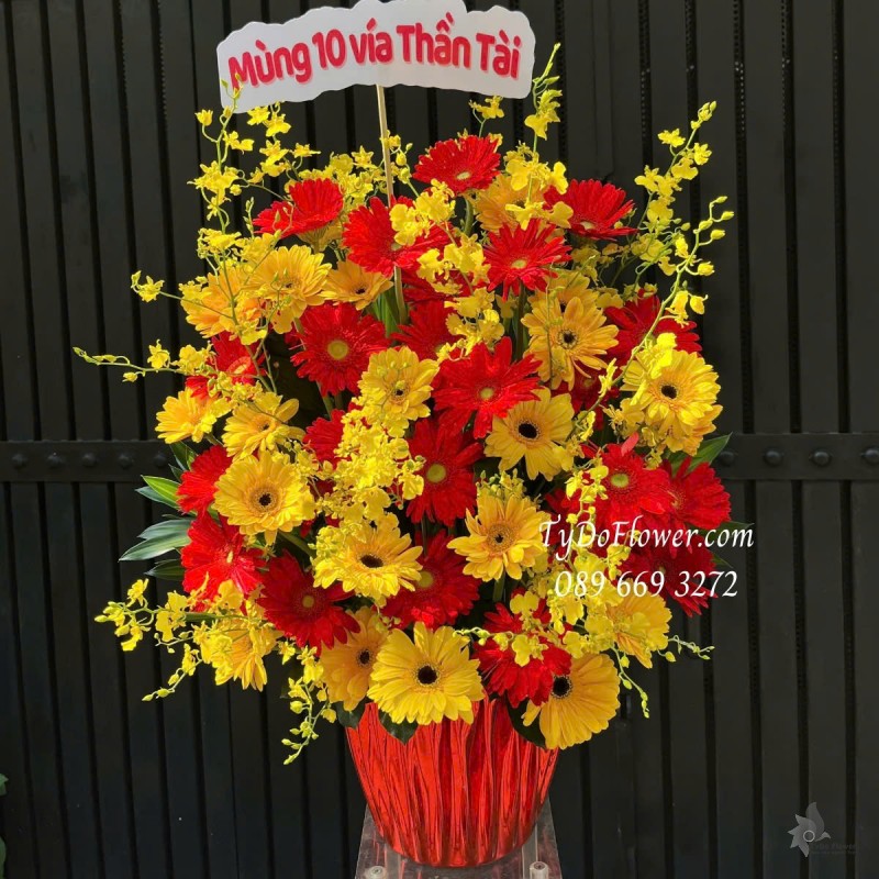 G012548 GIỎ HOA ĐỒNG TIỀN VÍA THẦN TÀI MÙNG 10 THÁNG GIÊNG