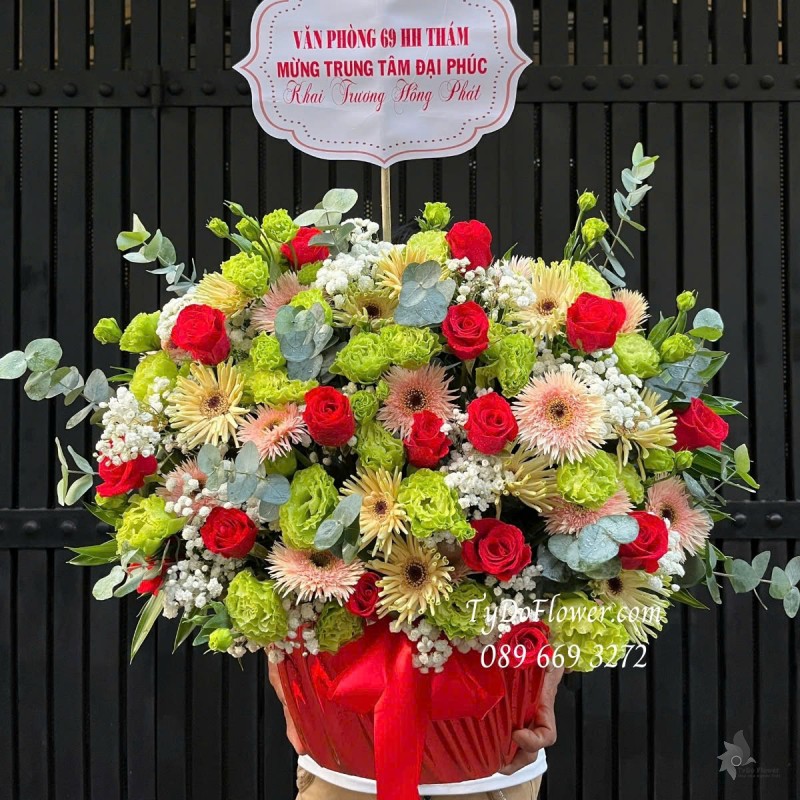 G012550 GIỎ HOA CHÚC MỪNG KHAI TRƯƠNG HỒNG PHÁT Thiết kế Hoa Hồng Đỏ, Cát Tường Xanh Bơ, Đồng Tiền Tua