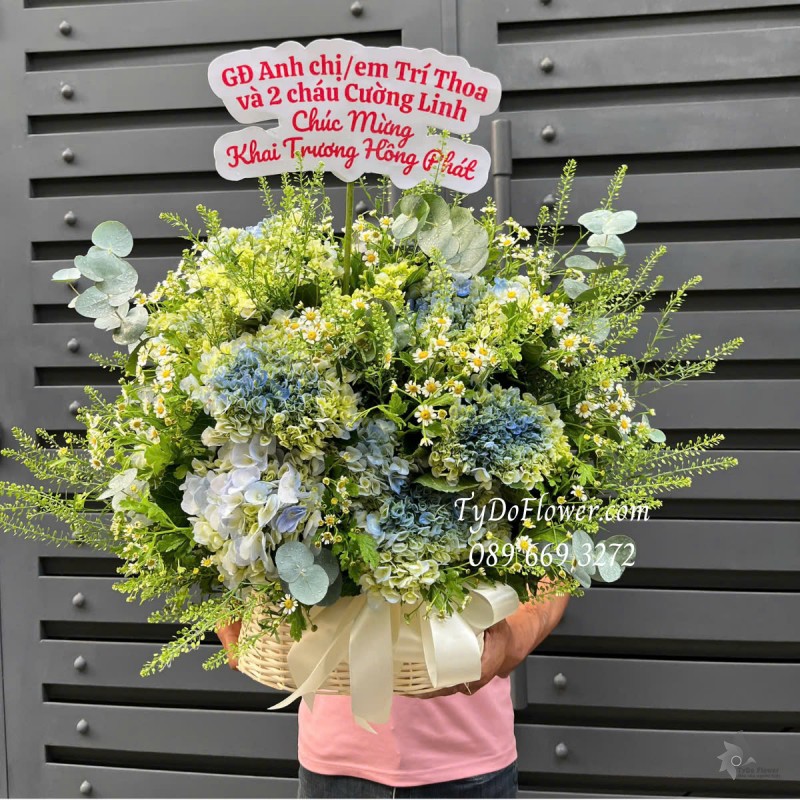 G0325249 GIỎ HOA CHÚC MỪNG KHAI TRƯƠNG HỒNG PHÁT Thiết kế Hoa Cẩm Tú Cầu