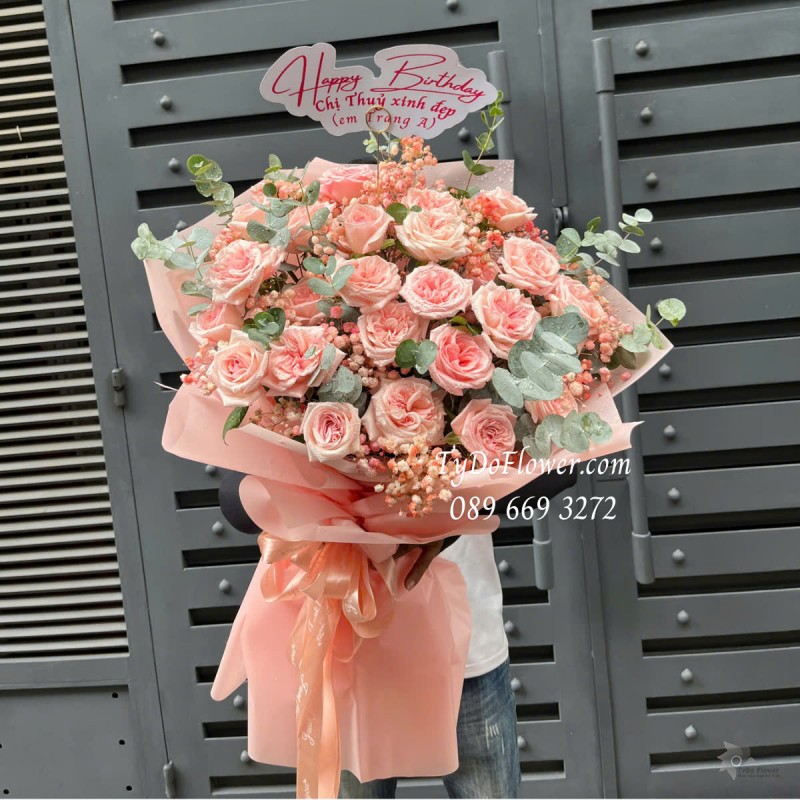 B0425282 BÓ HOA CHÚC MỪNG SINH NHẬT Thiết kế Hoa hồng Pink Ohara Roses