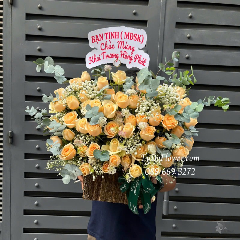 G0425293 GIỎ HOA CHÚC MỪNG KHAI TRƯƠNG HỒNG PHÁT Thiết kế Hoa Hồng Cam