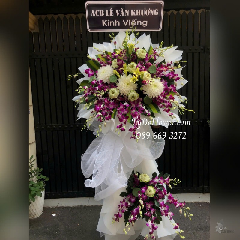 KCB04253134 KỆ HOA TANG LỄ VÒNG HOA CHIA BUỒN Kính Viếng Thiết kế 02 tầng Hoa Lan Tím, Hoa Cúc, Hoa Sen, Hoa Ly