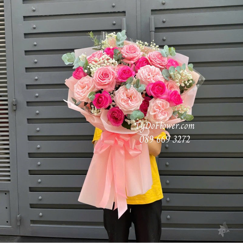 B0425337 BÓ HOA CHÚC MỪNG Thiết kế Hoa Hồng Pink Ohara Roses, Hoa Hồng Sen Phật