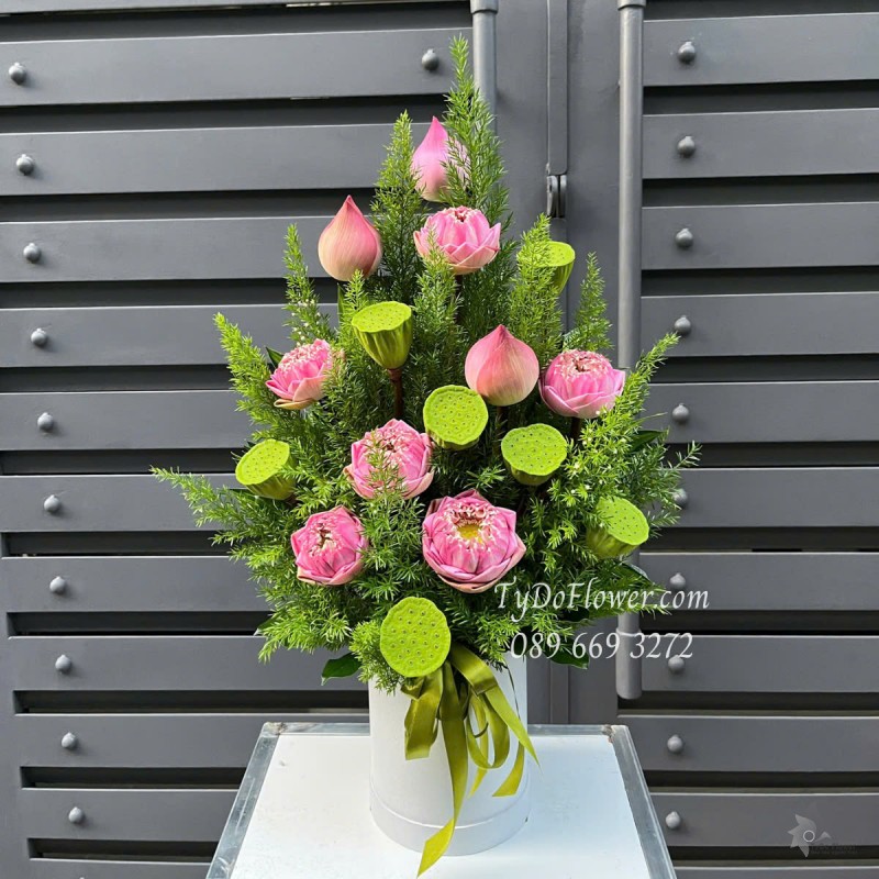 G0525390 GIỎ HOA SEN HỒNG