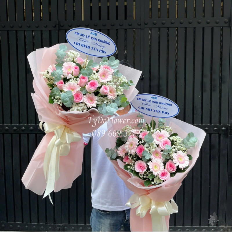 B0525427 ĐẶT TỪ 2 BÓ HOA SỰ KIỆN, HOA TRAO THƯỞNG