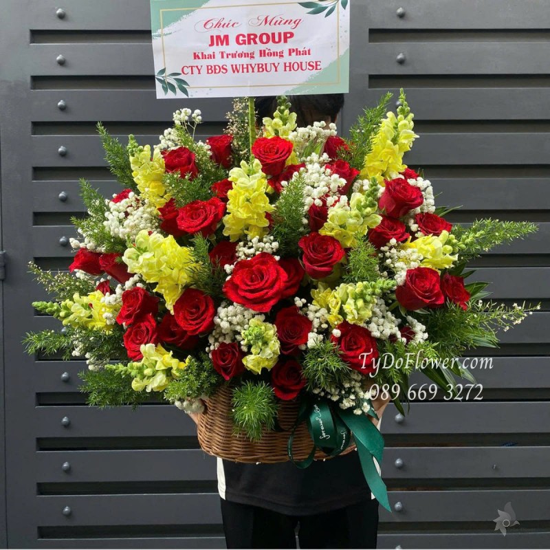 G0625487 GIỎ HOA CHÚC MỪNG KHAI TRƯƠNG HỒNG PHÁT Thiết kế Hoa Hồng Đỏ Ecuador