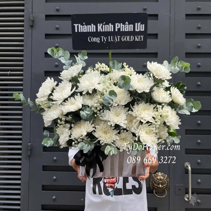 G0725547 GIỎ HOA CHIA BUỒN Thành Kính Phân Ưu