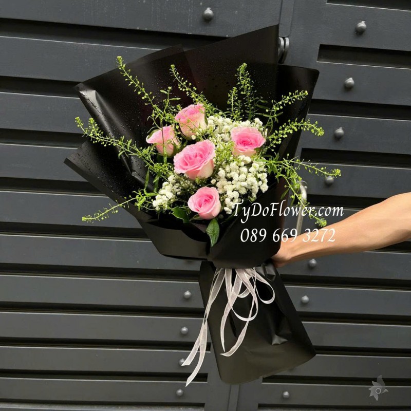 G0825578 ĐẶT TỪ 05 BÓ HOA CHÚC MỪNG Thiết kế Hoa Hồng Lạc Thần