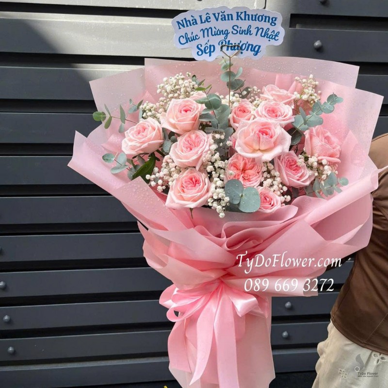 B0825579 BÓ HOA CHÚC MỪNG SINH NHẬT Thiết kế Hoa Hồng Pink Ohara Rose
