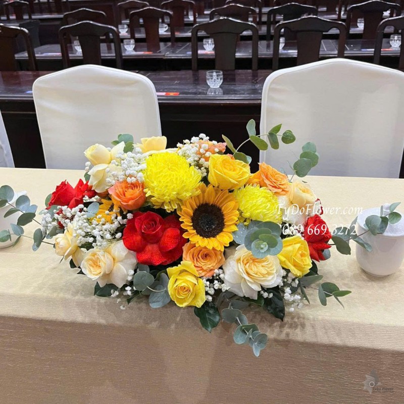 L0825646 ĐẶT TỪ 02 BÁT HOA BÀN ĐẠI BIỂU