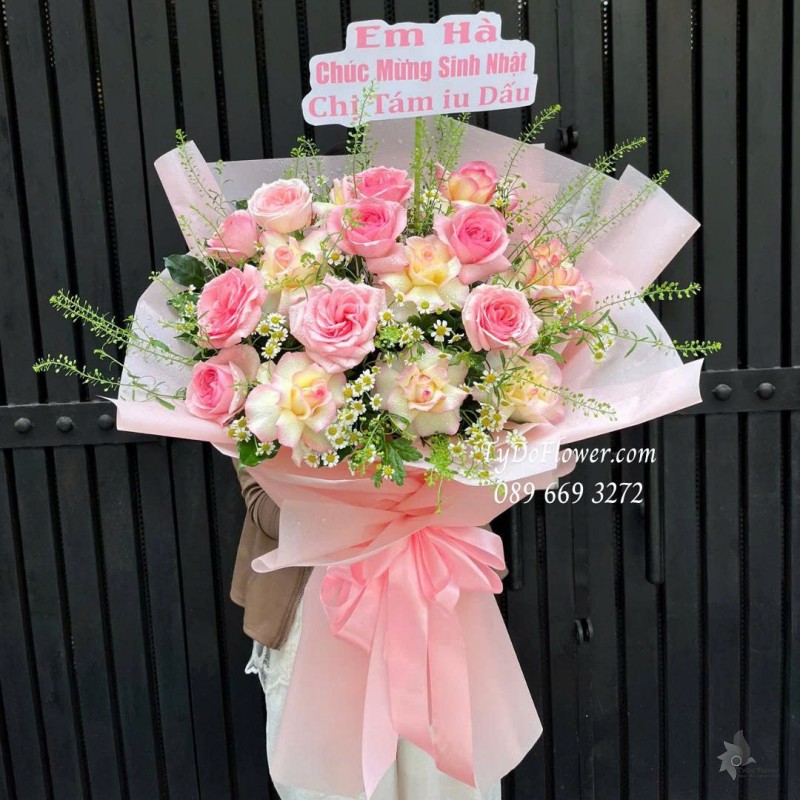 B0925708 BÓ HOA CHÚC MỪNG SINH NHẬT Thiết kế hoa hồng Pink Ohara, Song Hỷ