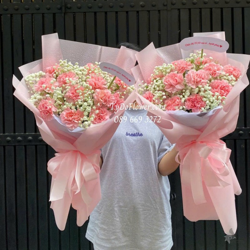 B1025800 ĐẶT TỪ 02 BÓ HOA CHÚC MỪNG Thiết kế hoa phăng hồng