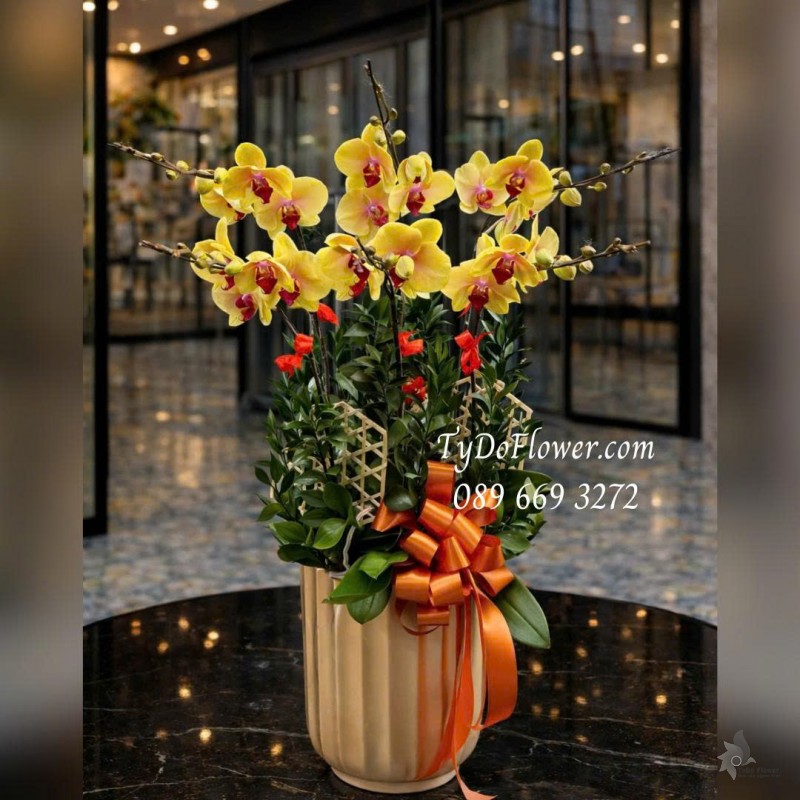  L0126001 CHẬU 06 CÀNH LAN HỒ ĐIỆP VÀNG Thiết kế lá xanh, phụ kiện trang trí cao cấp