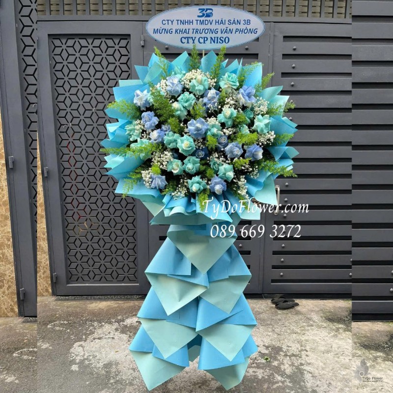 KCM0126026 KỆ HOA CHÚC MỪNG KHAI TRƯƠNG VĂN PHÒNG Thiết kế hoa hồng xanh dương trên nền giấy mỹ thuật cao cấp