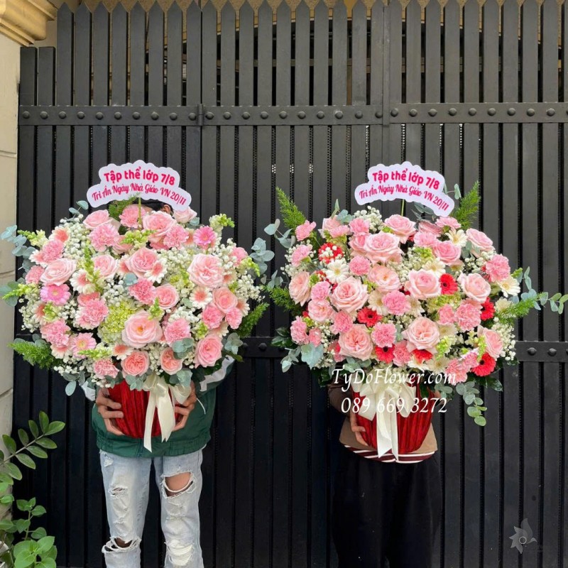 G1125908 ĐẶT TỪ 02 GIỎ HOA TRI ÂN NGÀY NHÀ GIÁO VN Thiết kế hoa hồng Pink Ohara Rose, đồng tiền mini